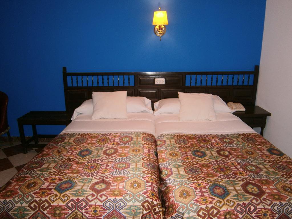 Hostal Residencia Avenida Cuenca  Dış mekan fotoğraf