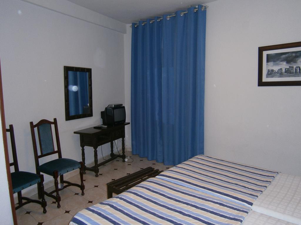 Hostal Residencia Avenida Cuenca  Dış mekan fotoğraf
