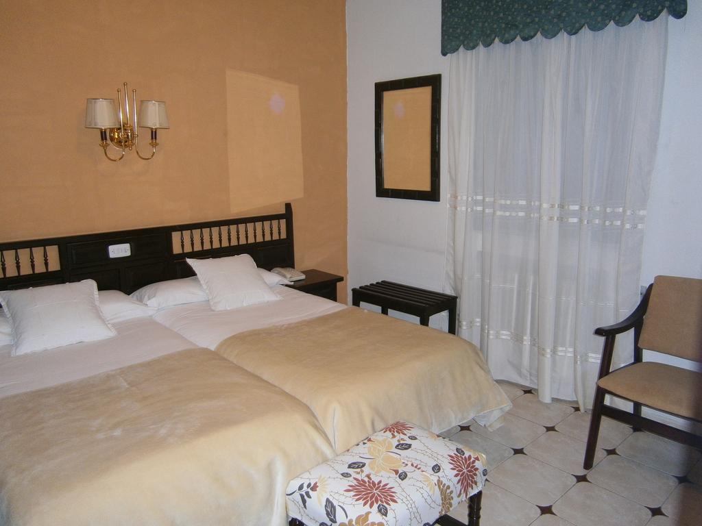 Hostal Residencia Avenida Cuenca  Dış mekan fotoğraf