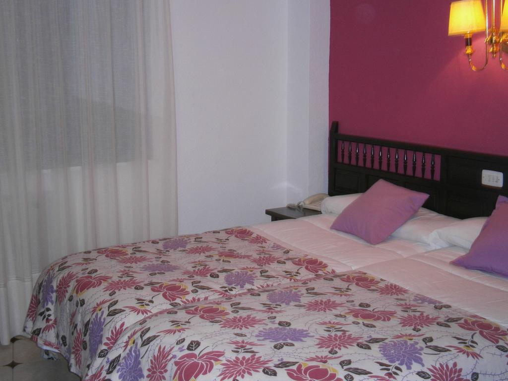 Hostal Residencia Avenida Cuenca  Dış mekan fotoğraf