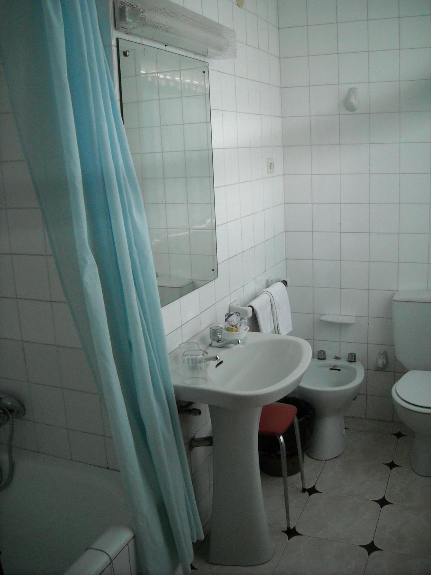 Hostal Residencia Avenida Cuenca  Dış mekan fotoğraf